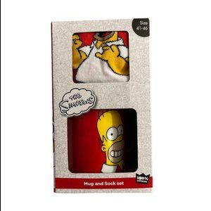The Simpsons Mug and Socks set